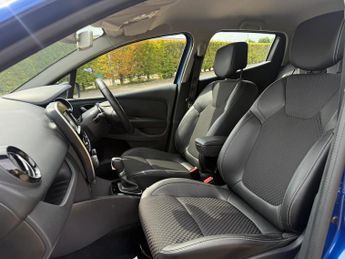 Renault Clio DYNAMIQUE S NAV TCE 5-Door
