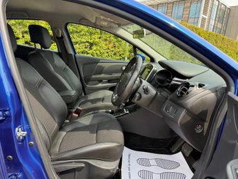 Renault Clio DYNAMIQUE S NAV TCE 5-Door