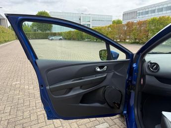 Renault Clio DYNAMIQUE S NAV TCE 5-Door