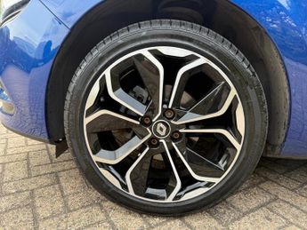 Renault Clio DYNAMIQUE S NAV TCE 5-Door