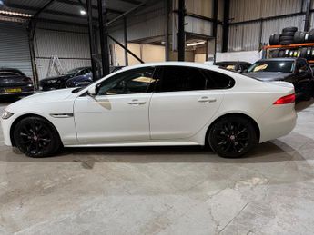 Jaguar XF 2.0d R-Sport Saloon 4dr Diesel Auto Euro 6 (s/s) (180 ps)