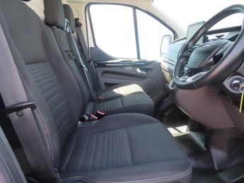 Ford Transit Custom 340 LIMITED 1.0 ECOBOOST PHEV SAT NAV REVERSE CAMERA AIR CON SWB