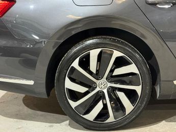 Volkswagen Arteon 2.0 TSI R-Line Fastback 5dr Petrol DSG 4Motion Euro 6 (s/s) (280