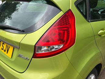 Ford Fiesta ZETEC 5-Door
