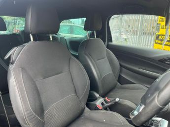 Citroen DS3 HDI BLACK AND WHITE 3-Door