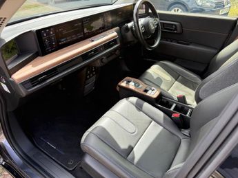 Honda e ADVANCE 5-Door JUST 11,000 MILES FROM NEW 1 LADY OWNER