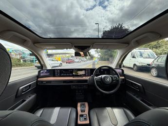 Honda e ADVANCE 5-Door JUST 11,000 MILES FROM NEW 1 LADY OWNER