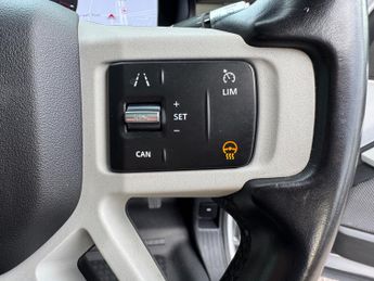 Land Rover Defender 110 2.0 SD4 First Edition SUV 5dr Diesel Auto 4WD Euro 6 (s/s) (240 