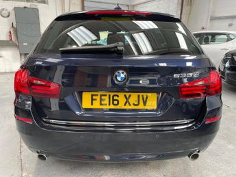 BMW 5 Series 3.0 535d Luxury Touring 5dr Diesel Auto Euro 6 (s/s) (313 ps)