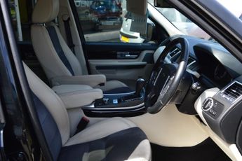 Land Rover Range Rover Sport TDV6 HSE 5-Door
