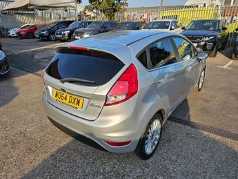 Ford Fiesta 1.0T EcoBoost Titanium Hatchback 5dr Petrol Powershift Euro 5 (1