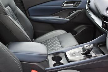 Nissan Qashqai 1.3 DIG-T MHEV Tekna+ XTRON Euro 6 (s/s) 5dr