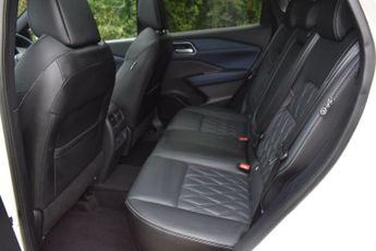 Nissan Qashqai 1.3 DIG-T MHEV Tekna+ XTRON Euro 6 (s/s) 5dr