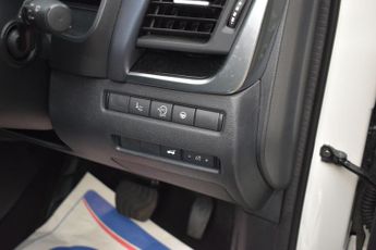 Nissan Qashqai 1.3 DIG-T MHEV Tekna+ XTRON Euro 6 (s/s) 5dr