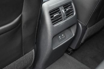 Nissan Qashqai 1.3 DIG-T MHEV Tekna+ XTRON Euro 6 (s/s) 5dr