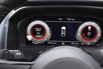 Nissan Qashqai 1.3 DIG-T MHEV Tekna+ XTRON Euro 6 (s/s) 5dr