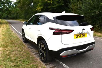 Nissan Qashqai 1.3 DIG-T MHEV Tekna+ XTRON Euro 6 (s/s) 5dr