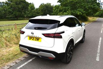 Nissan Qashqai 1.3 DIG-T MHEV Tekna+ XTRON Euro 6 (s/s) 5dr