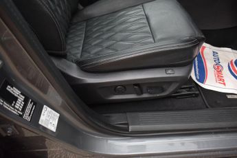 Nissan Qashqai 1.3 DIG-T MHEV Tekna+ XTRON Euro 6 (s/s) 5dr