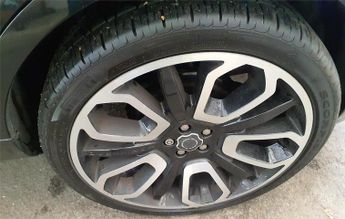 Land Rover Range Rover Evoque 2.2 SD4 OVERFINCH 5dr Auto [9] [Tech Pack]