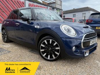 Mini Hatch 2.0 Cooper S Hatchback 5dr Petrol Auto Euro 6 (s/s) (192 ps)