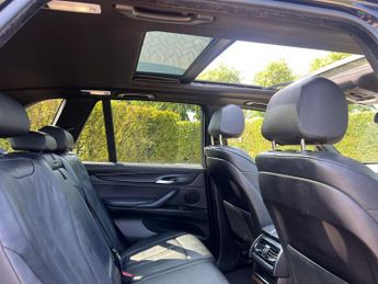 BMW X5 XDRIVE40D M SPORT 5-Door