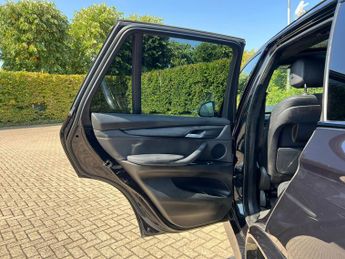 BMW X5 XDRIVE40D M SPORT 5-Door