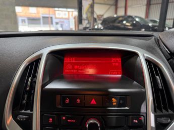 Vauxhall Astra 2.0 CDTi SRi Coupe 3dr Diesel Manual Euro 5 (s/s) (165 ps)