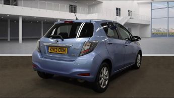 Toyota Yaris T4 HYBRID  5-Door