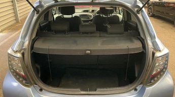 Toyota Yaris T4 HYBRID  5-Door