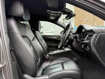 Porsche Macan 3.0 TD V6 S SUV 5dr Diesel PDK 4WD Euro 6 (s/s) (258 ps)