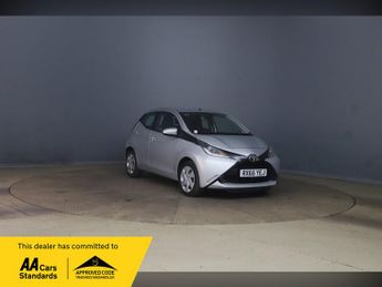 Toyota AYGO 1.0 VVT-i X-Play 5dr
