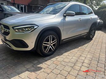 Mercedes-Benz GLA 2.0 GLA200d Sport (Executive) SUV 5dr Diesel 8G-DCT Euro 6 (s/s)