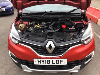 Renault Captur 0.9 TCe ENERGY Signature X Nav SUV 5dr Petrol Manual Euro 6 (s/s