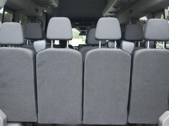 Ford Transit 2.0 460 EcoBlue Limited Minibus 5dr Diesel Auto RWD L4 H3 Euro 6