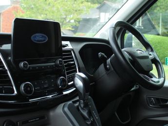 Ford Transit 2.0 460 EcoBlue Limited Minibus 5dr Diesel Auto RWD L4 H3 Euro 6