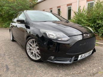 Ford Focus 2.0T EcoBoost ST-2 Hatchback 5dr Petrol Manual Euro 5 (s/s) (250