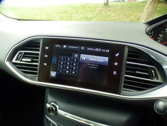Peugeot 308 E-THP S/S SPORTIUM 5-Door