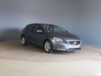 Volvo V40 D2 ES Nav 5dr