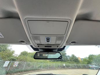 Land Rover Discovery Sport TD4 HSE LUXURY 5-Door