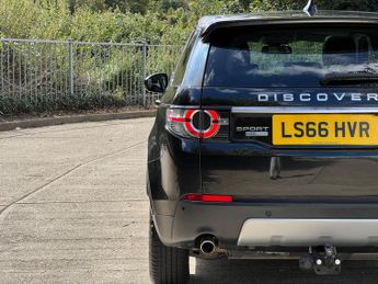 Land Rover Discovery Sport TD4 HSE LUXURY 5-Door