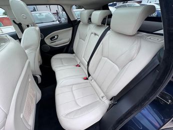 Land Rover Range Rover Evoque 2.0 TD4 HSE Dynamic SUV 5dr Diesel Auto 4WD Euro 6 (s/s) (180 ps