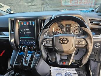 Toyota Vellfire 2.5L PETROL-30 SERIES-ULEZ/CAZ PASS-FREE 28MONTHS GOLD WARRANTY 