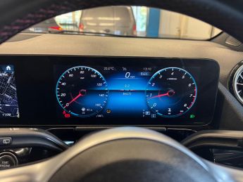 Mercedes-Benz GLA 1.3 GLA180 AMG Line (Premium Plus) SUV 5dr Petrol 7G-DCT Euro 6 