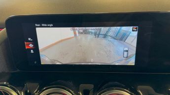 Mercedes-Benz GLA 1.3 GLA180 AMG Line (Premium Plus) SUV 5dr Petrol 7G-DCT Euro 6 