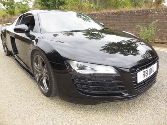 Audi R8 4.2 FSI V8 Coupe 2dr Petrol Manual quattro Euro 4 (420 ps)