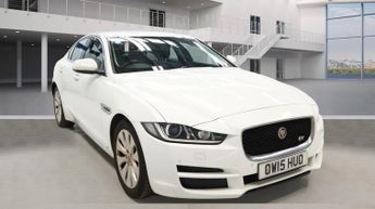 Jaguar XE PORTFOLIO 4-Door