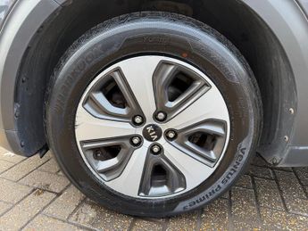 Kia Niro 1.6h GDi 2 SUV 5dr Petrol Hybrid DCT Euro 6 (s/s) (139 bhp)
