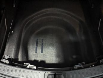 Toyota Corolla 1.8 VVT-i Hybrid Design 5dr CVT**Manufacturers Warranty 10/2025*