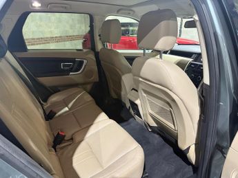Land Rover Discovery Sport 2.0 TD4 HSE SUV 5dr Diesel Auto 4WD Euro 6 (s/s) (180 ps)